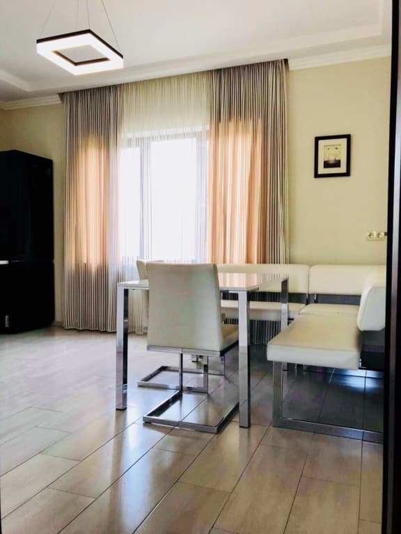 V Tbilisi Guest House - photo 10
