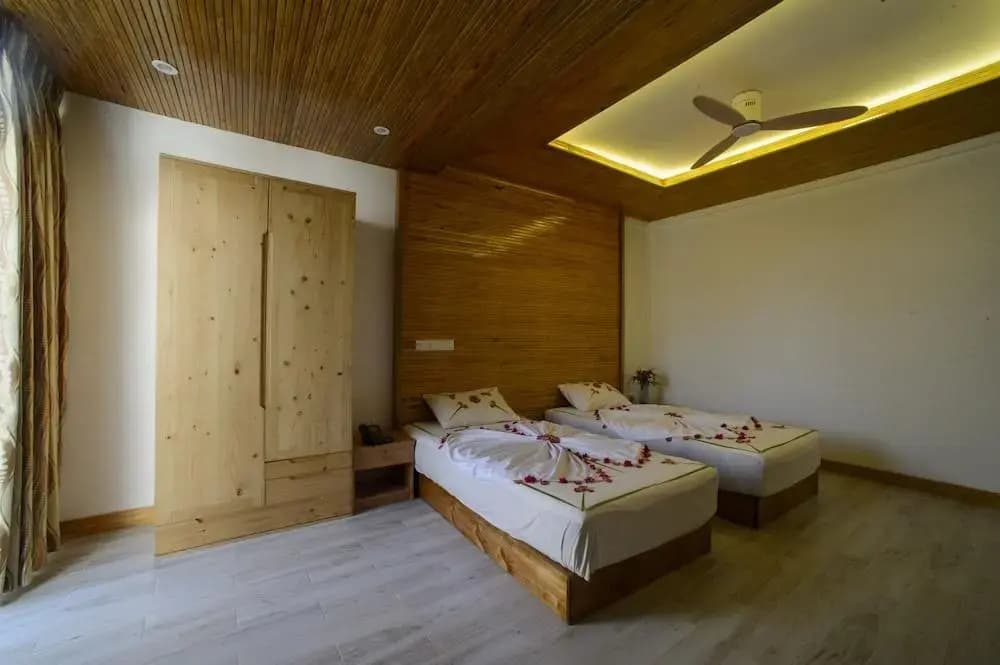 Perla Dhangethi Hotel - photo 42