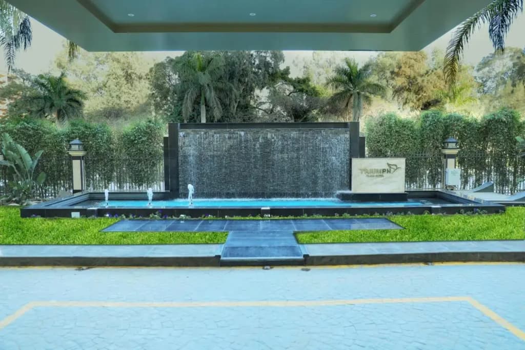 Hotel Triumph Plaza Hotel - photo 9