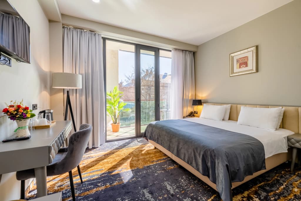 Brosse Garden Hotel - main photo
