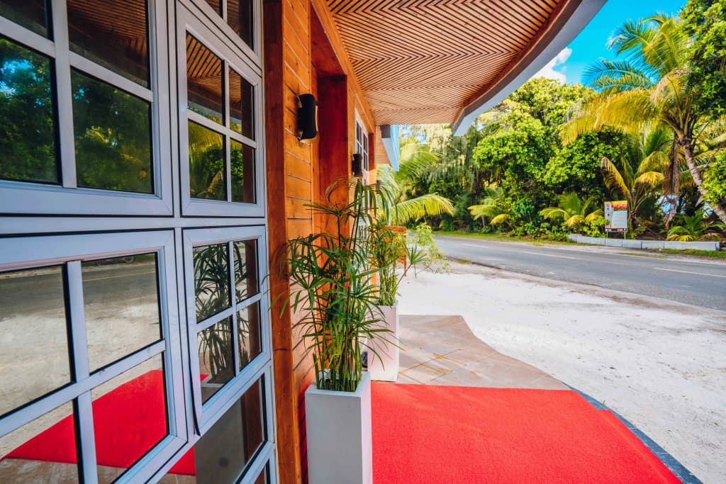 Fuvahmulah Central Hotel - photo 3