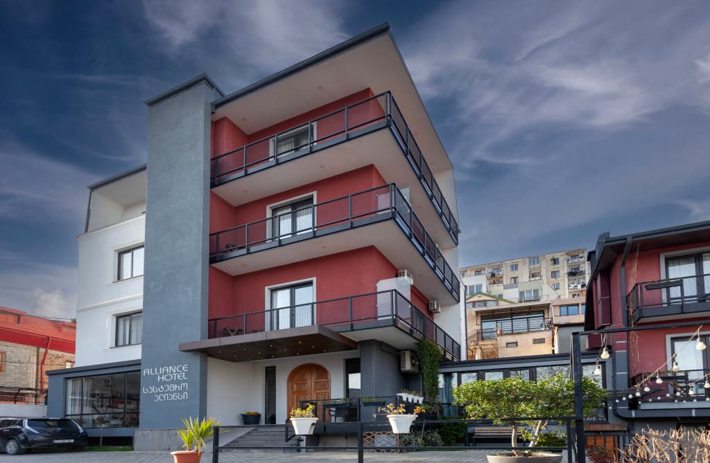 Alliance Hotel - photo 23