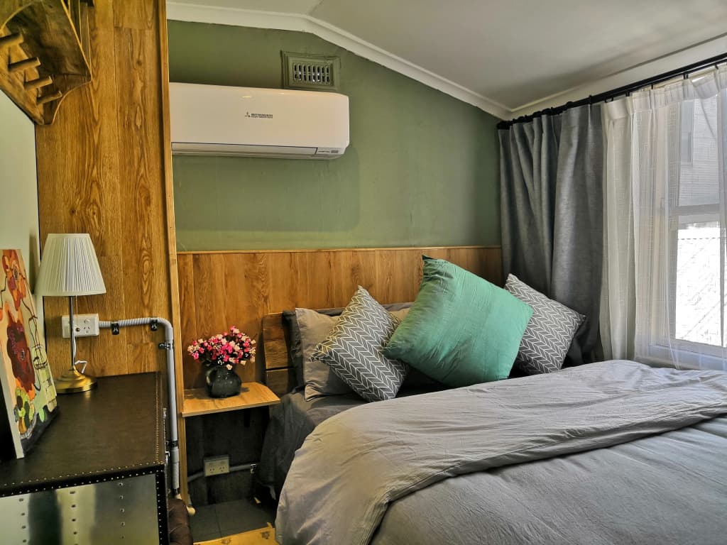 Summers' Holiday Inn Mini-Hotel - photo 30