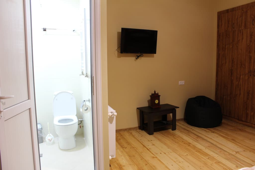 Id House Guest House - photo 15