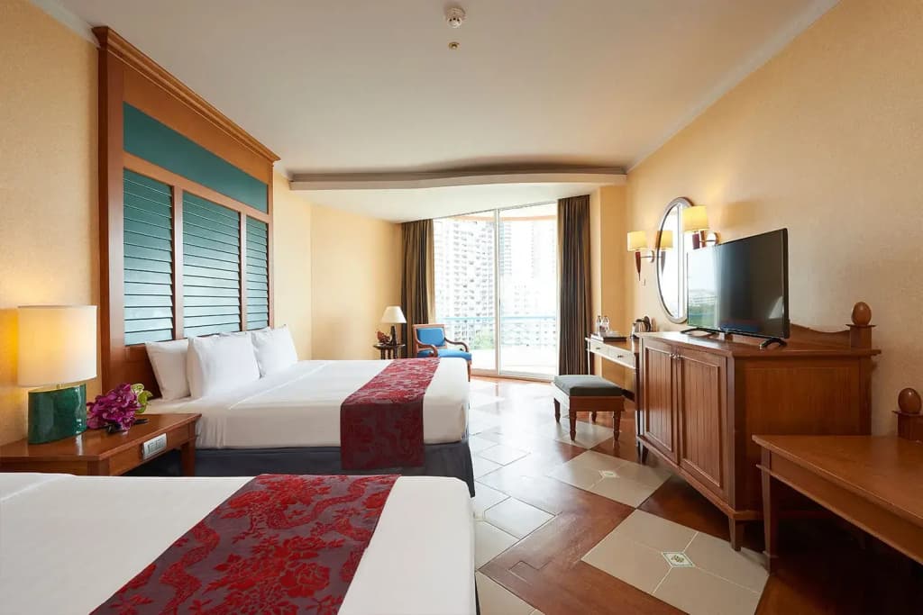 Long Beach Garden Hotel & Pavilions - photo 20