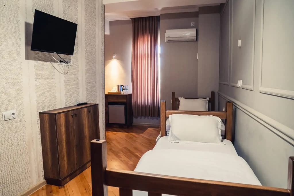Hugo Boutique Hotel - photo 20