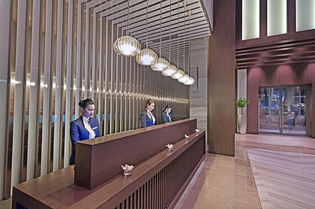 The Curve Hotel - photo 11