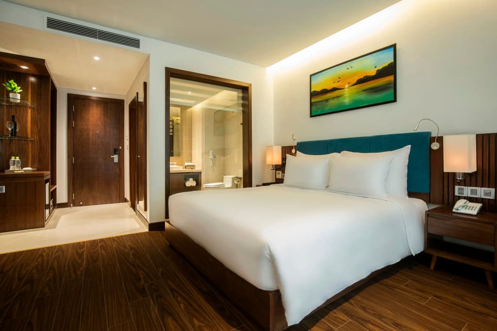 Maximilan Danang Beach Hotel - photo 22