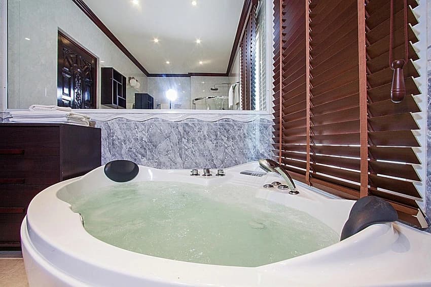 L-House Villa - photo 24