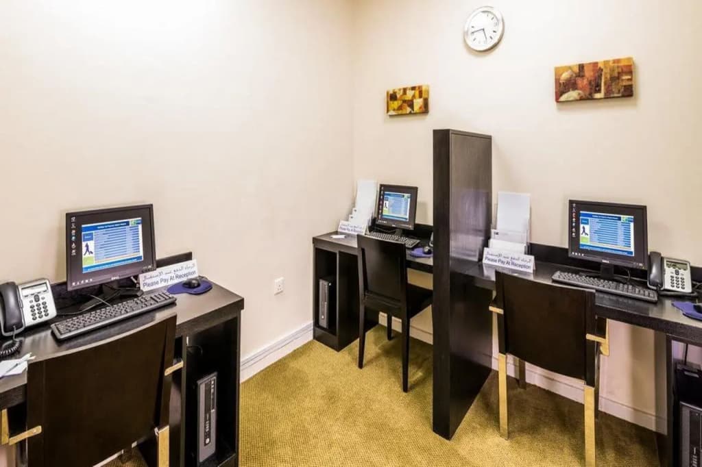 Holiday Inn Express Dubai Airport, an IHG Hotel - photo 10