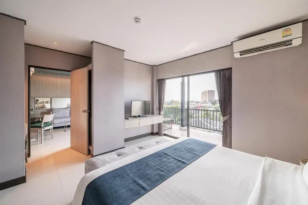 Manhattan Pattaya Hotel - photo 7