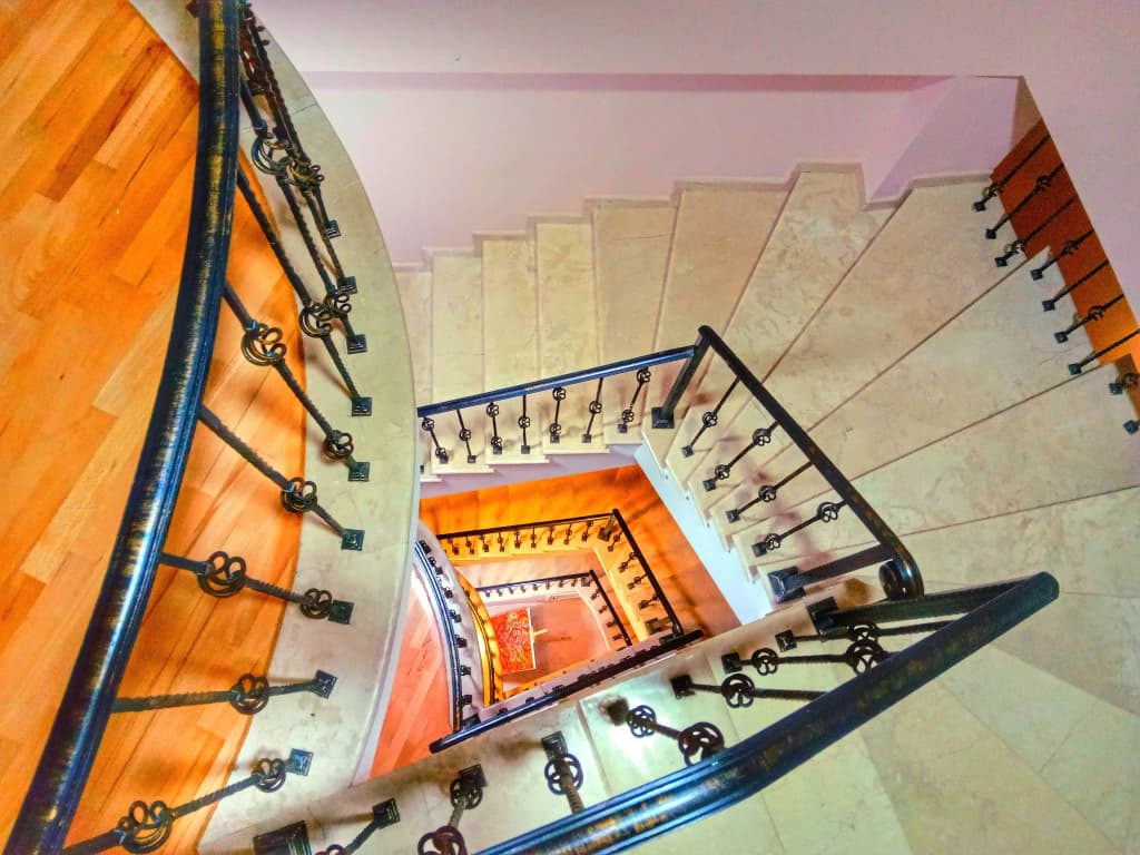 Hugo Boutique Hotel - photo 3