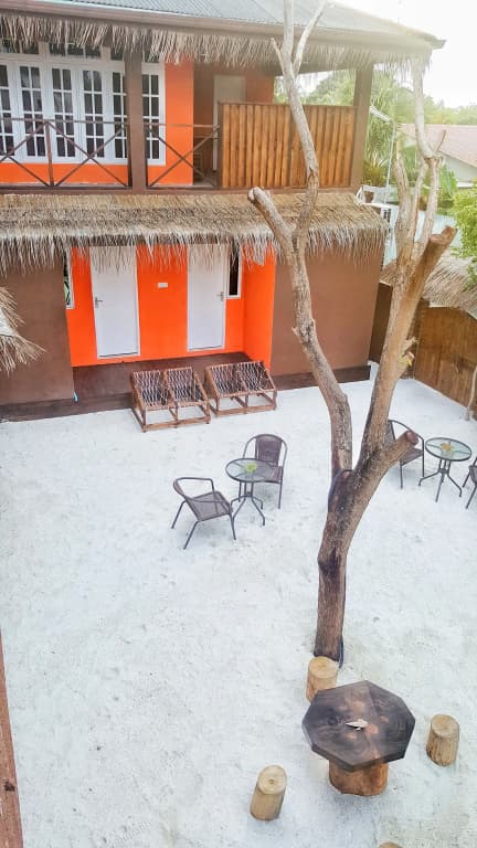 Amvoj Maldives Thulusdhoo Guest House - photo 2