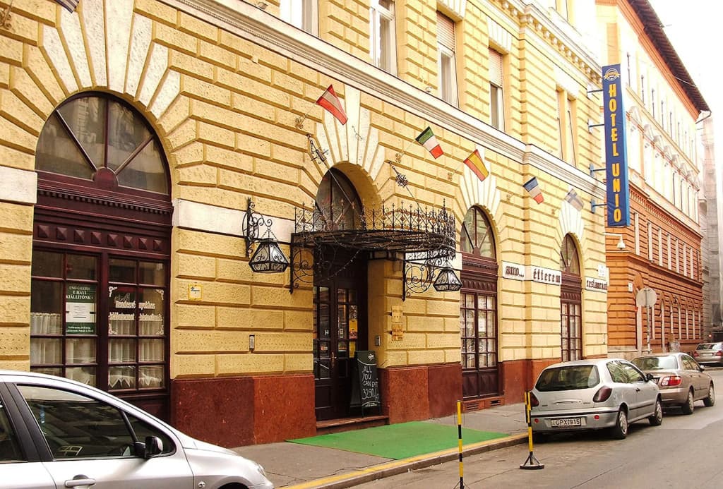 Unio Budapest Hotel - photo 2