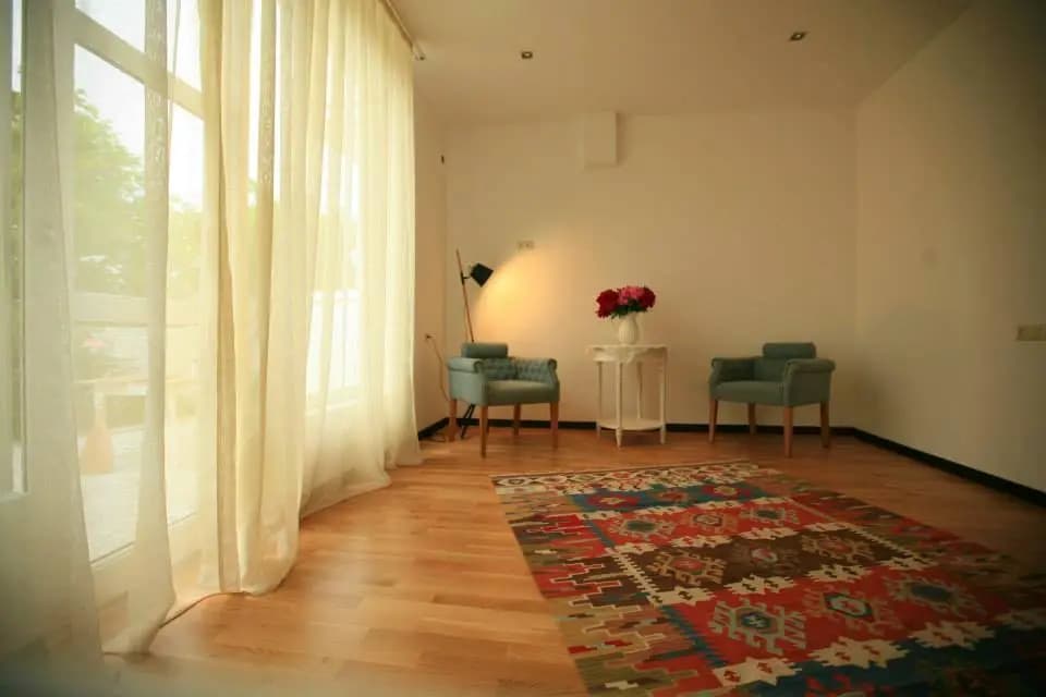 Vera House Guesthouse - photo 3