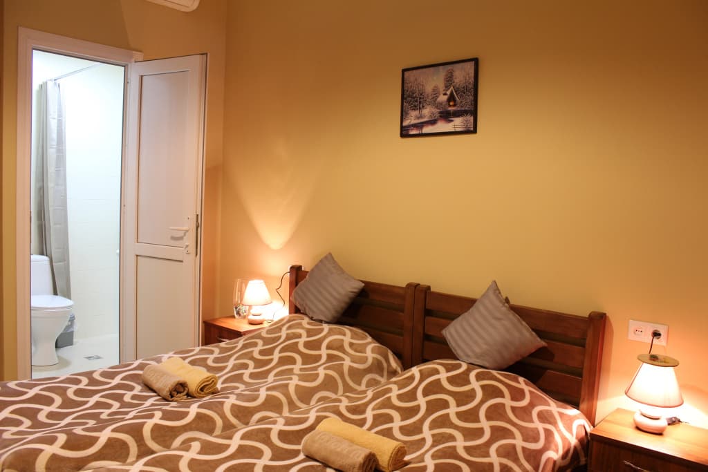 Id House Guest House - photo 6
