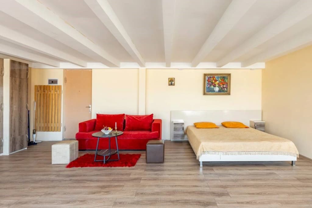 Eagles Nest Apartments - photo 5
