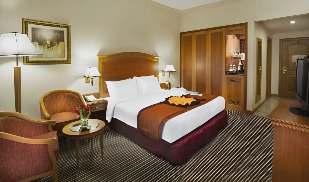 Avenue Hotel Dubai - photo 19