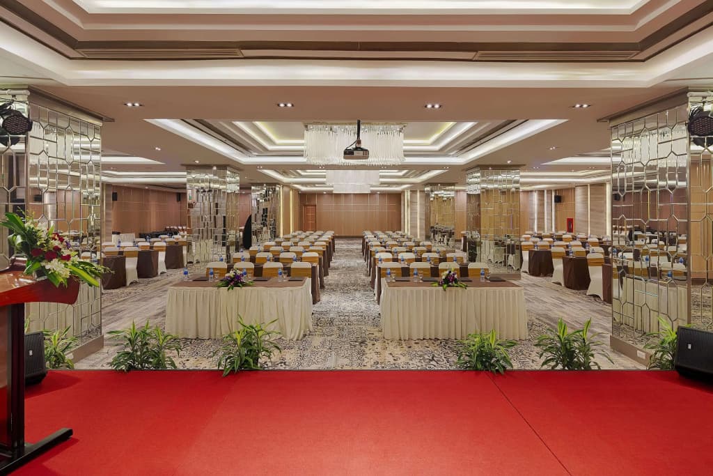 Halong Plaza Hotel - photo 32