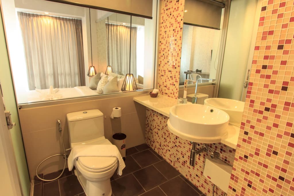 Silla Loft Patong Hotel - photo 8