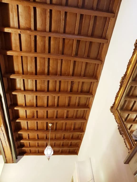 The Ancient Wall Apartments - main photo