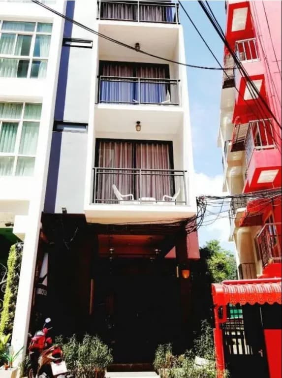 Arch Club Pa Tong Hotel - photo 16