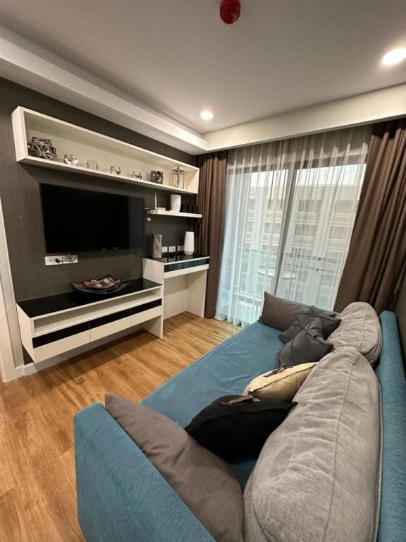 Dusit Grand Park 1 Flat - photo 2