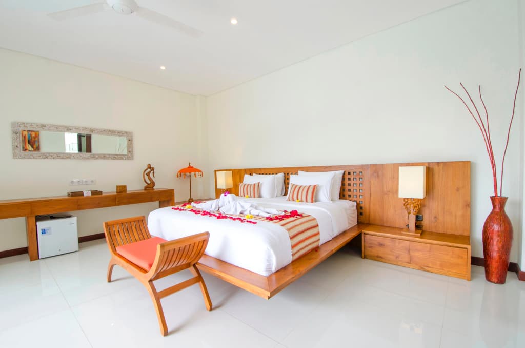 Trendy Villa with Private Pool - photo 10