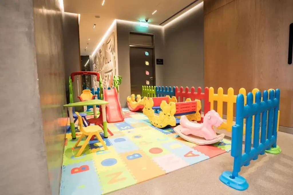 Hotel Aloft Muscat Hotel - photo 23