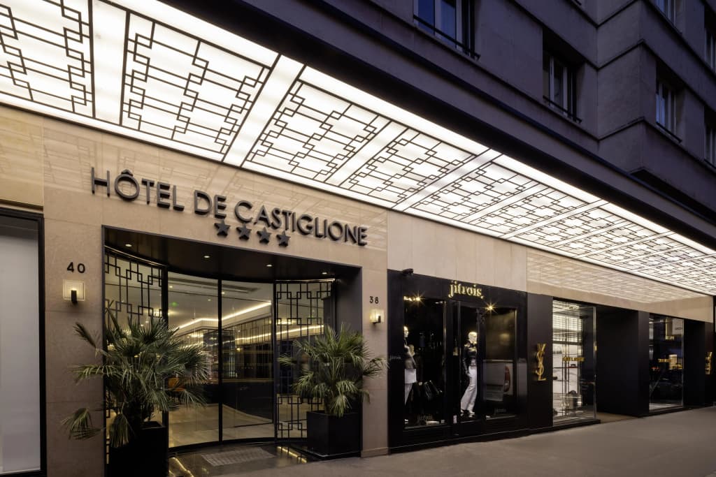 De Castiglione Hotel - photo 2