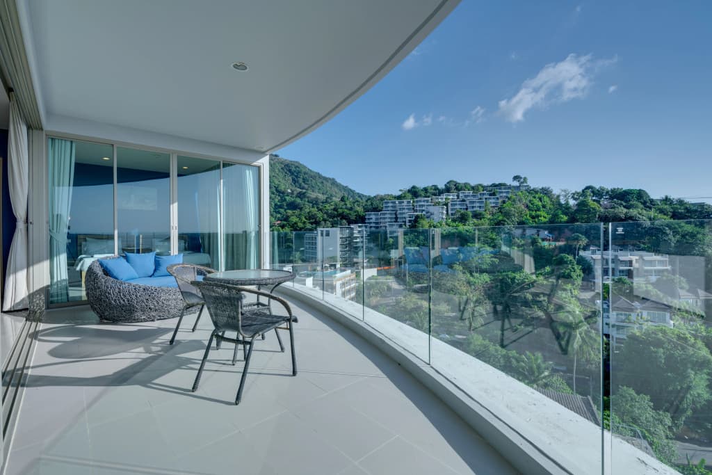 Veloche Group by Continent Apartments - photo 13