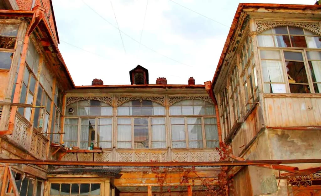 OLD TBILISI GOOD AURA Apartments - photo 3