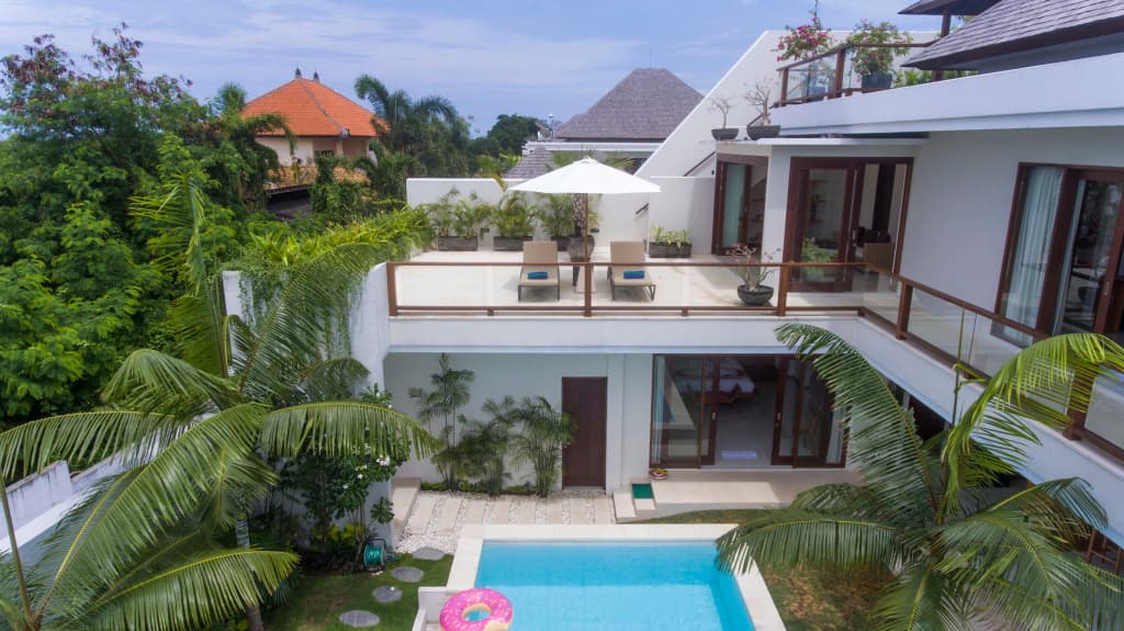 Trendy Villa with Private Pool - photo 3
