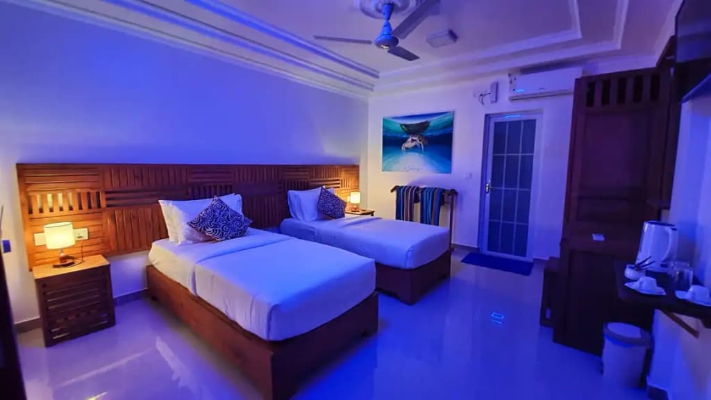 Kamadhoo Inn Guest House - photo 10