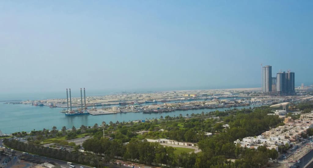 Jannah Burj Al Sarab Hotel - photo 13