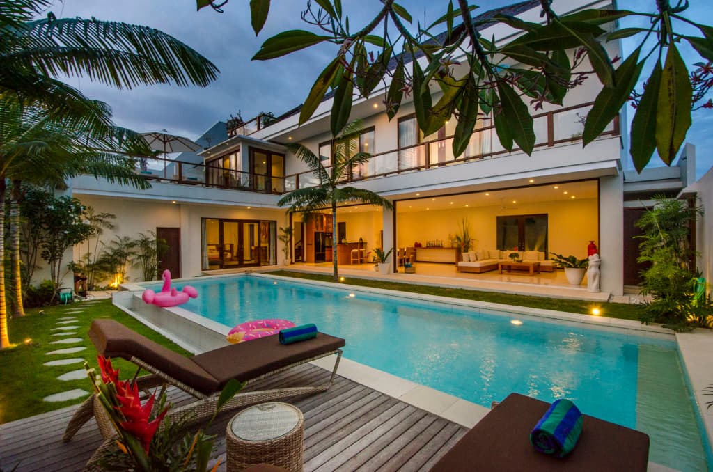 Trendy Villa with Private Pool - photo 33