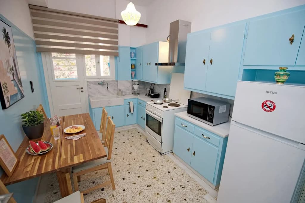 Retro Athens Apartments - photo 27