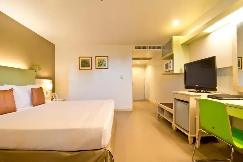 Sunshine Vista Hotel - photo 9