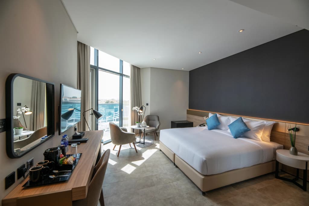 Beach Walk Hotel - photo 3