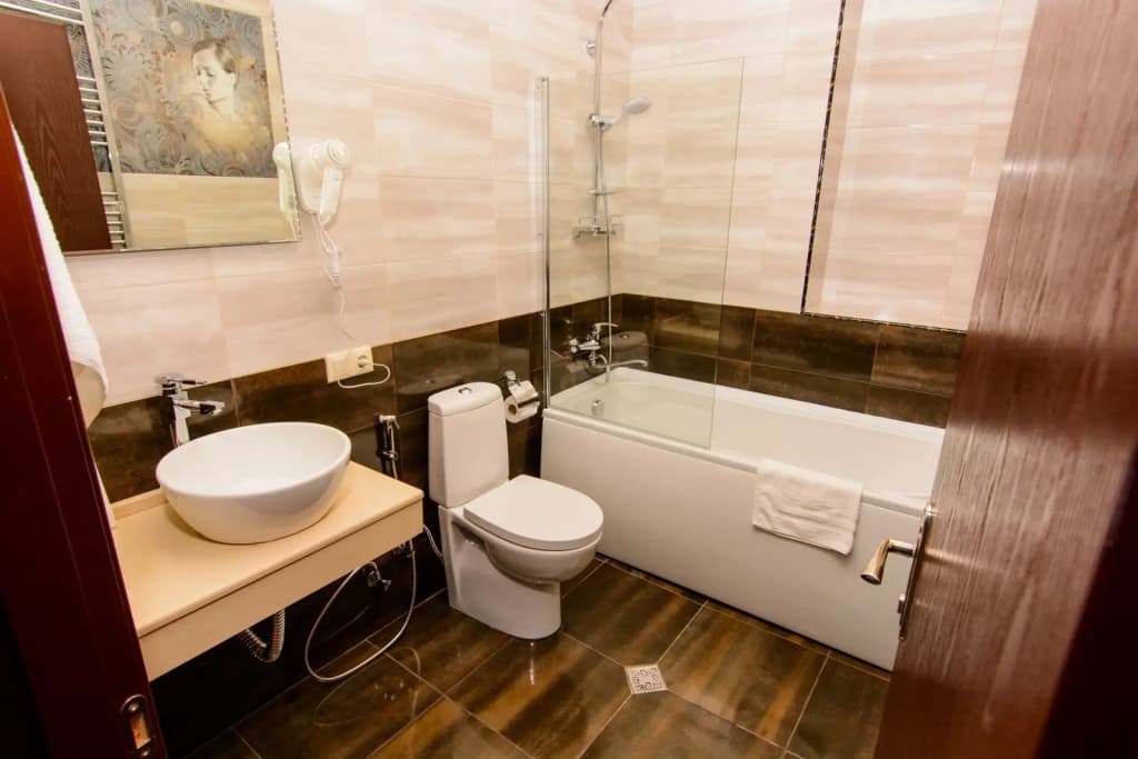 River Side Hotel Tbilisi - photo 26