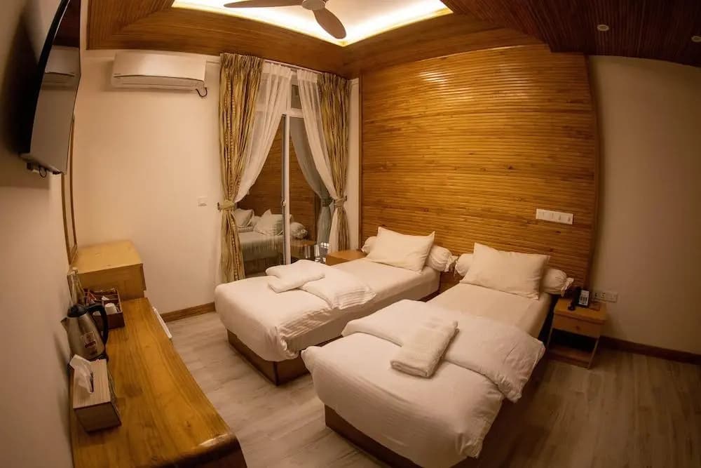 Perla Dhangethi Hotel - photo 24
