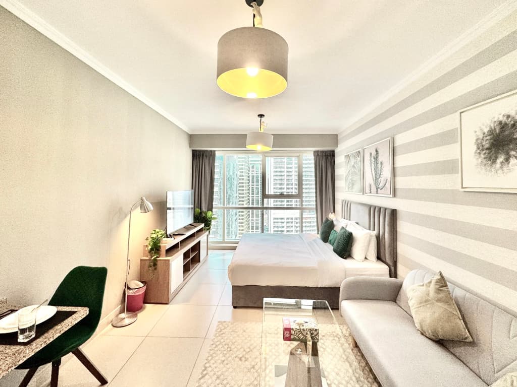 Cosmos Living Stylish Studio Near Dubai Marina Apartments - photo 2