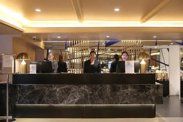 Ramada Sukhumvit Soi Eleven (Ramada Graand Swiss Sukhumvit 11) - photo 3