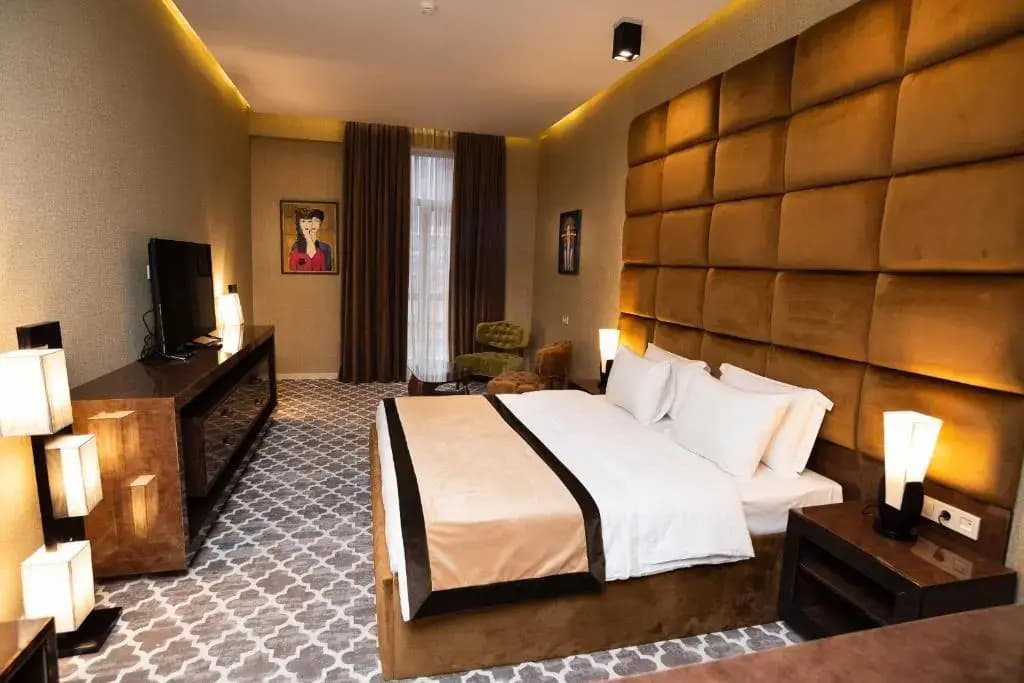 Gallery Art Hotel - photo 19