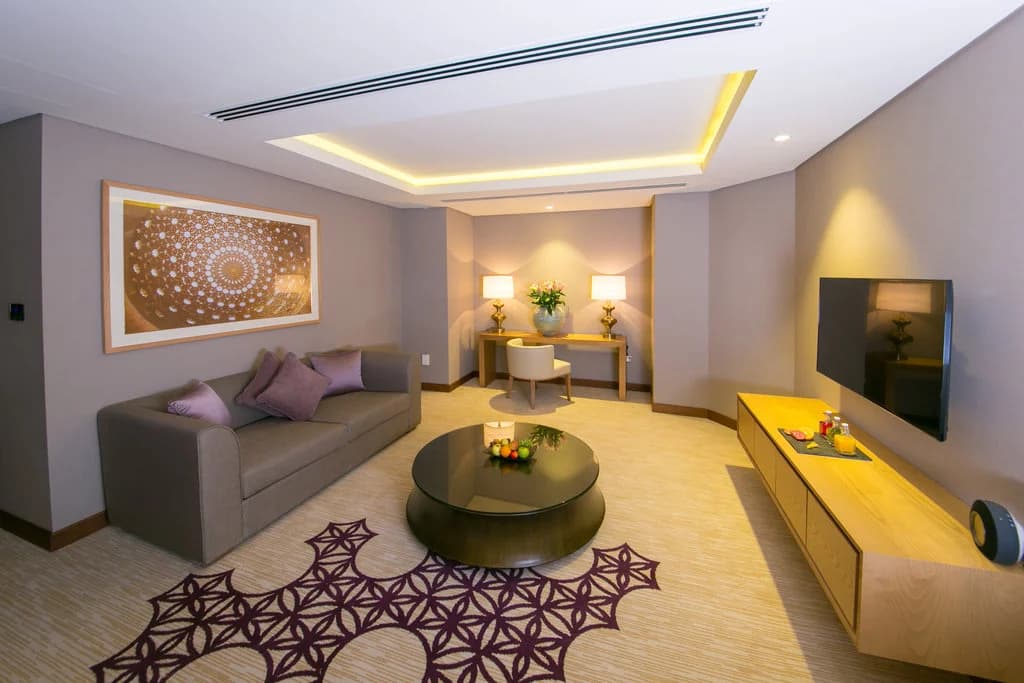 Grand Millennium Muscat Hotel - photo 17