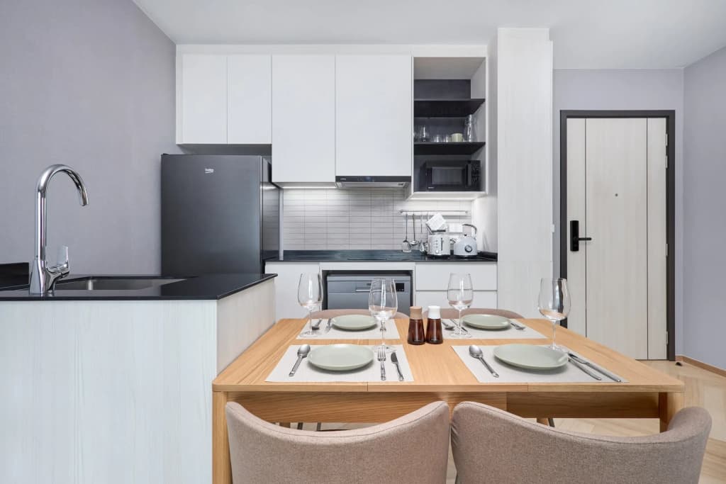 Title Legendary 1 Bedroom H605 Apartments - photo 11