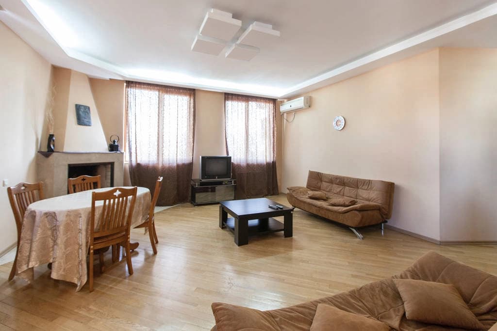 Tbilisi Apartments - photo 7