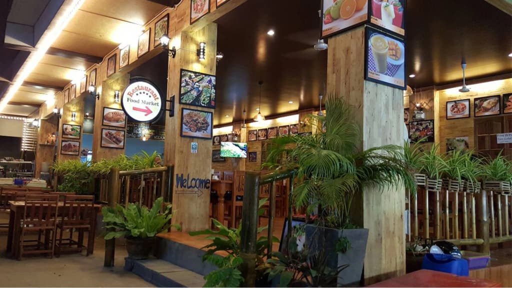 Kata Beachwalk Hotel - photo 9