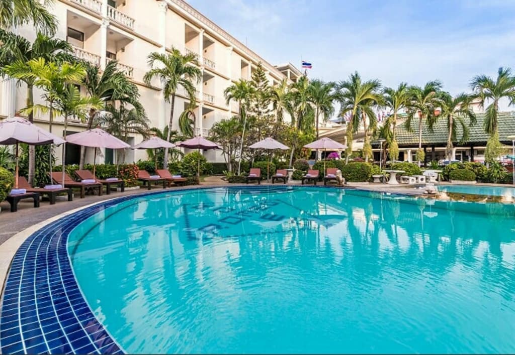 Romeo Palace Hotel - photo 6