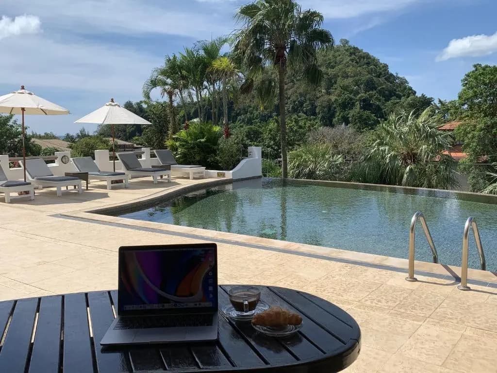 Ao Nang Colors - Aonang Beach Hotel - photo 1